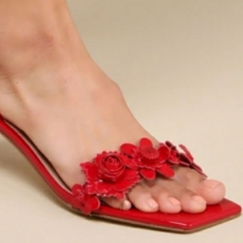 BRAND NEW ANNE MICHELLE FLORAL DESIGN SLINGBACK KITTEN HEEL SANDAL